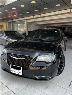 کرایسلەر 300